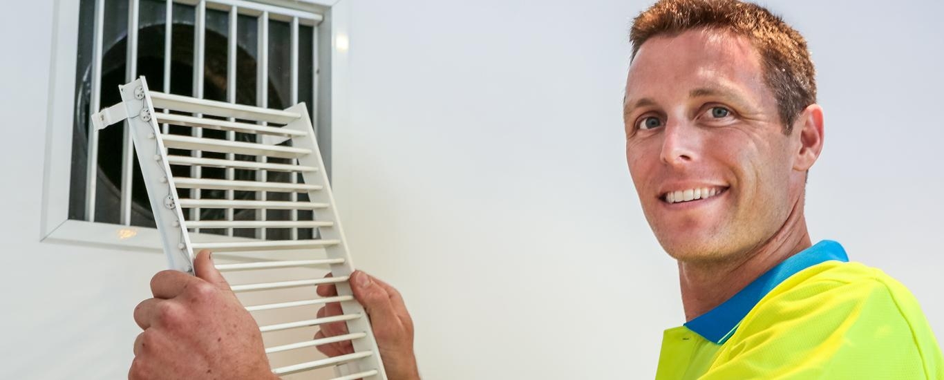 Make the right choice of home or commercial air conditioning in Adelaide; deal direct with Joe Cool’s air conditioning specialists and save.